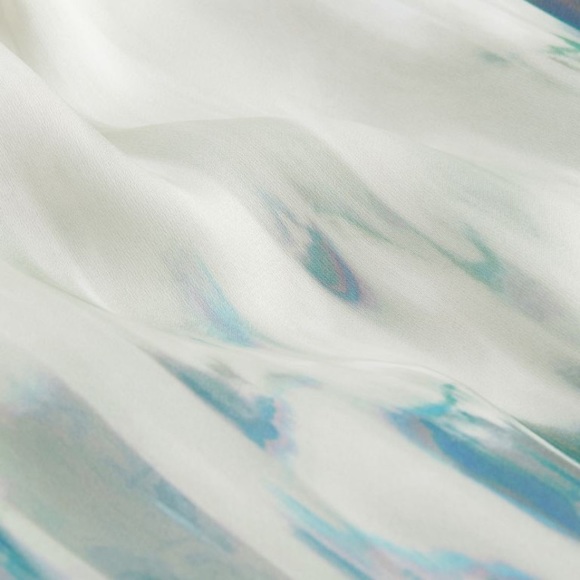 Long halter maxi dress - Picture 3 of 4